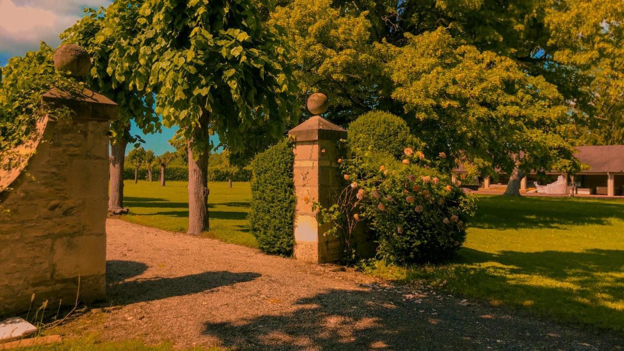 فندق Le Manoir De Laferté-sur-Aube المظهر الخارجي الصورة